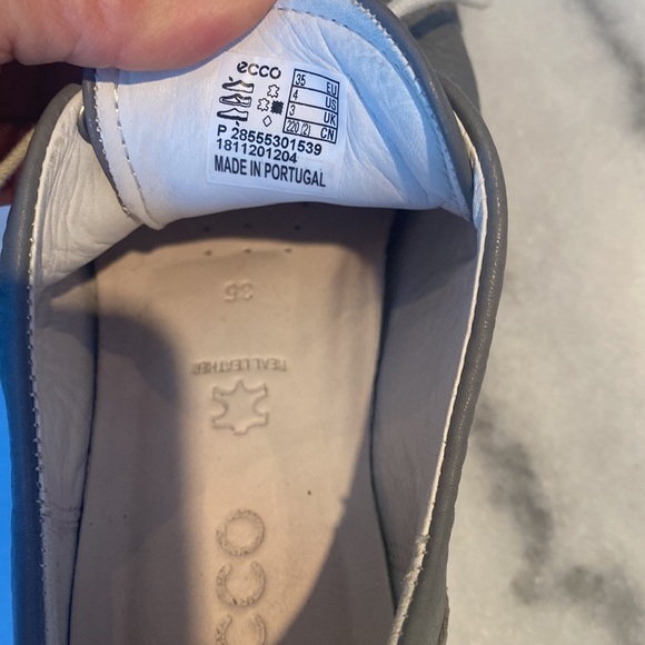 Ecco Grey Leather Lace Up - Picture 3 of 3